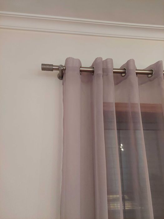 Varão de cortinado em inox + cortinado