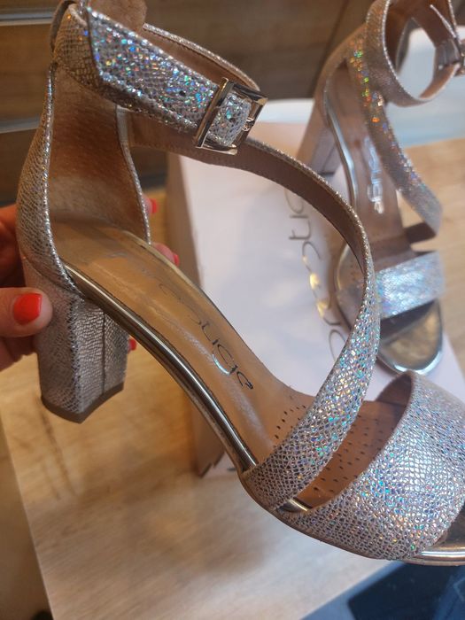 Sandały prestige 37 skorzane