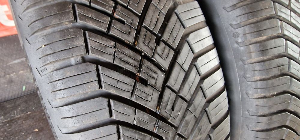 Opony wielosezonowe continental AllSeasoncontact 2 205/55 16 2024r