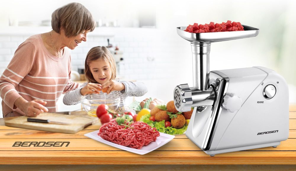 Profesjonalna maszynka elektryczna do mielenia mięsa Berdsen 550 / 120