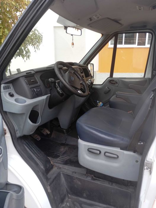 Ford Transit 9 lugares mista