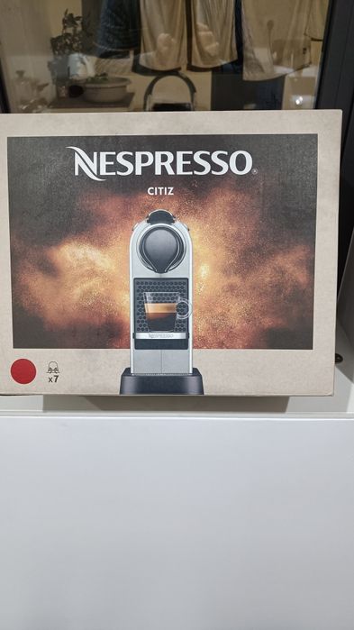 Máquina cafe Usada recondicionada pela Nespresso