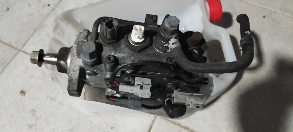 Bomba Toyota E11 1999 diesel