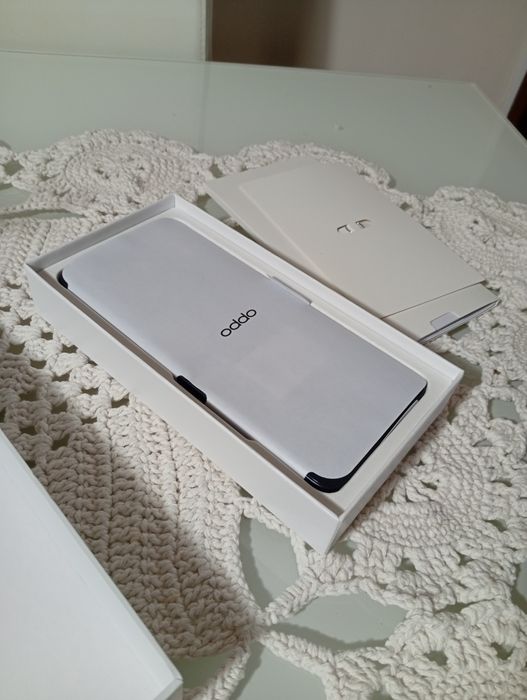 Vendo smartphone OPPO Reno SF 5G.
