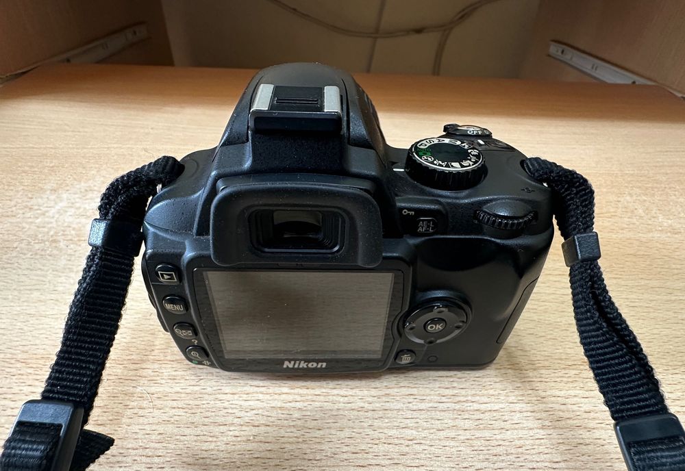 Maquina Fotográfica digital Nikon D60 (possível troca)