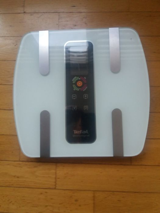 Продам розумні ваги Tefal