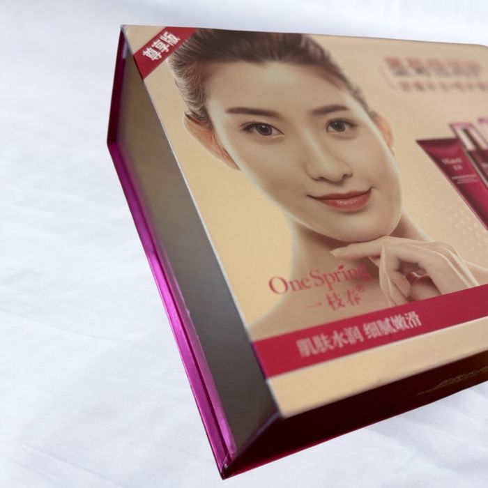 Подарунковий набір косметики, для догляду за шкірою обличчя