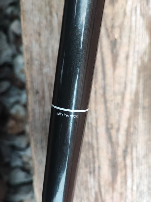 Sztyca rowerowa szosowa aero Carbon 360mm