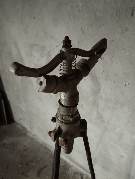 zraszacz ogrodowy 2 sztuki