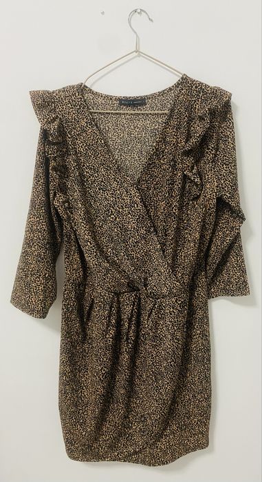 Sukienka panterka cętki Mohito rozmiar L falbanki