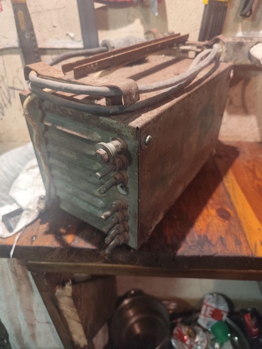 Sprzedam starą w 100% sprawną spawarkę transformatorową