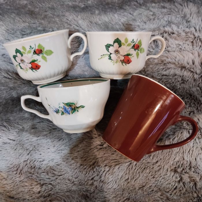 Продам чашечки поштучно