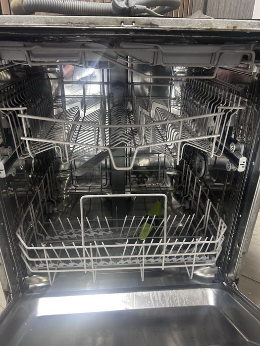 Посудомийка Smeg