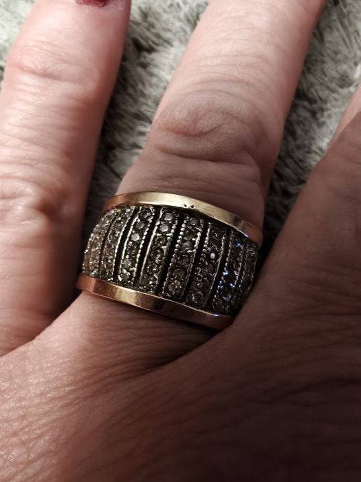 Продам срібний набір з золотом