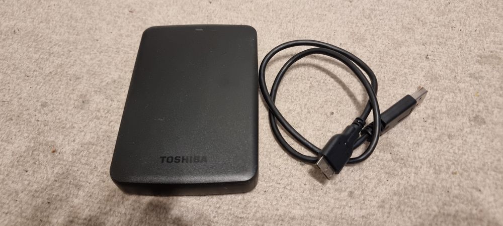 Toshiba DTB320 2TB dysk przenośny SuperSpeed USB3.0