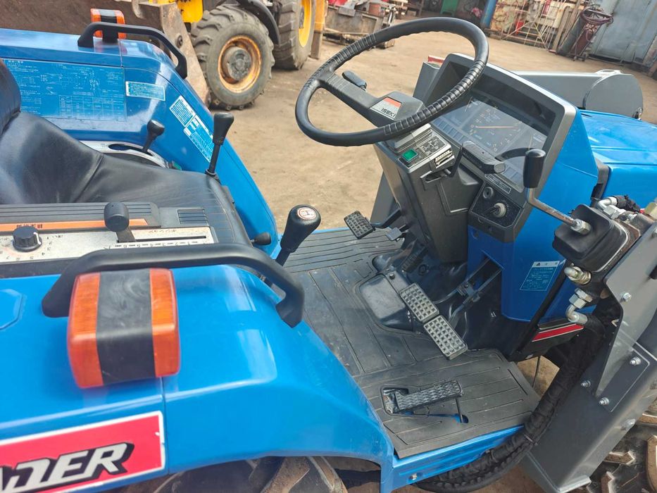 Трактор колісний ISEKI TA267F Японія