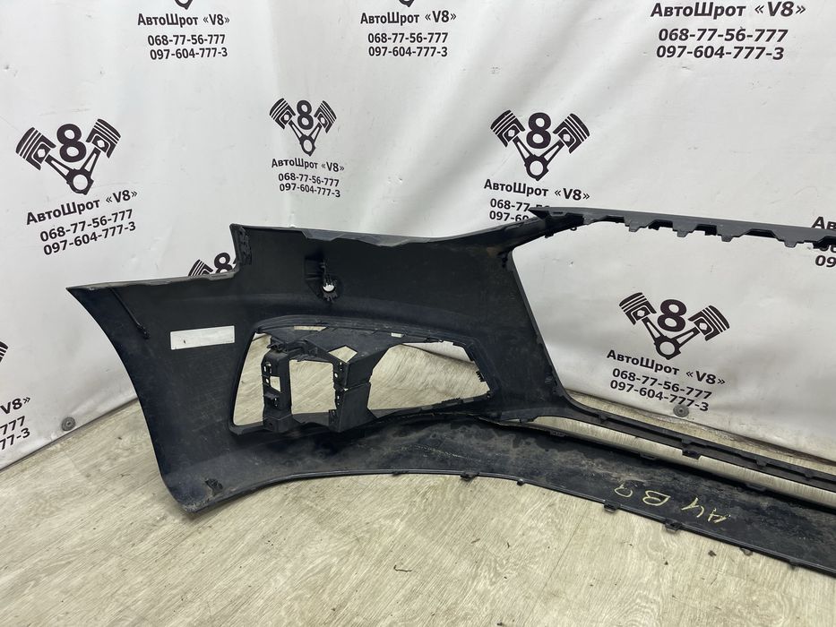 Бампер передній Audi A4 B9 8W 8W0807437AH ауді а4 б9 голий бампер