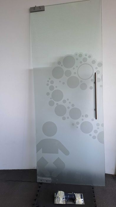 Porta de Vidro Temperado + ferragens