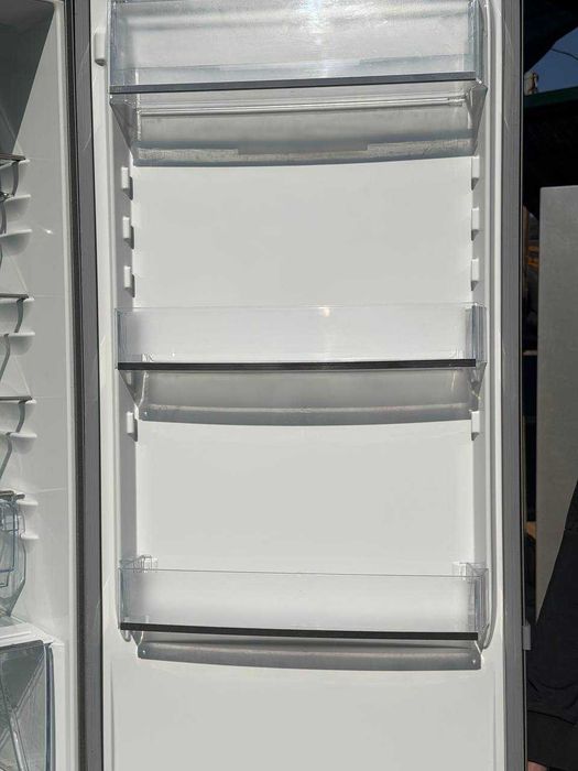Холодильник б/в ELECTROLUX НЕДОРОГО 200/60/60 Металік No Frost #07889