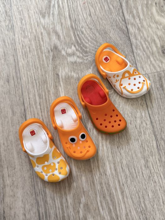 Іграшка брелок crocs mcdonald’s  крокси