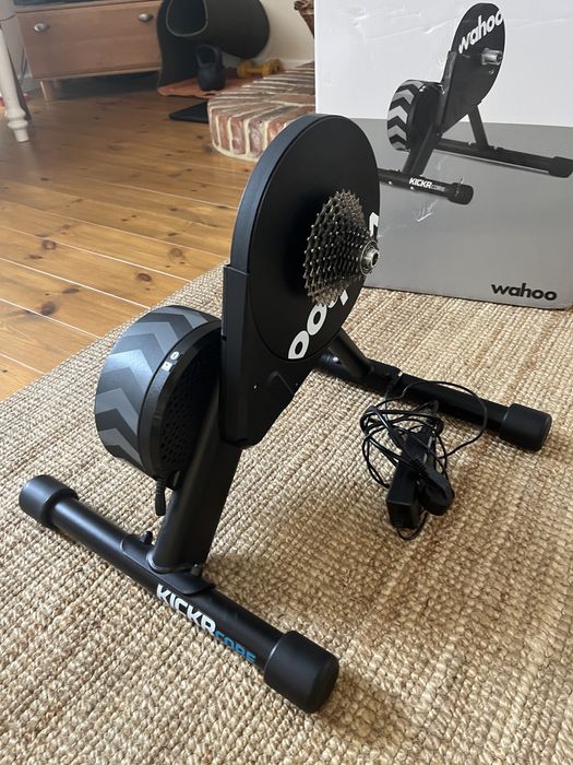 Wahoo Kickr Core Trenażer jak nowy