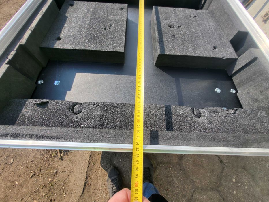 CASE 94x79x46 nakładka skrzynia (dostępne 4 sztuki)  FAKTURA 23%