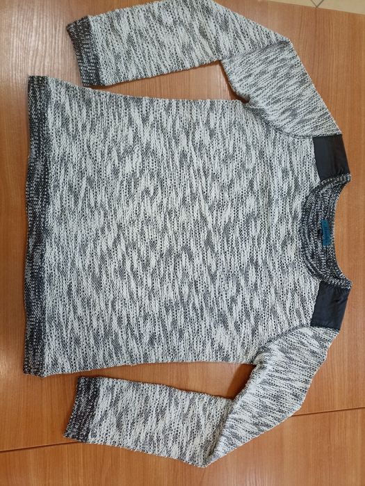 Sweterek Moodo rozmiar M