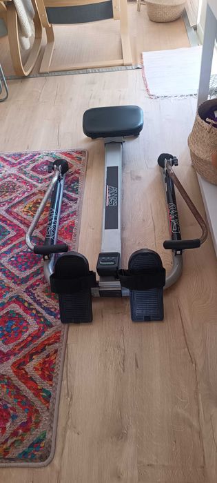 Aparelho de Remo Hidráulico - AWS