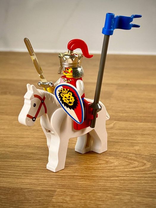 LEGO 6008 Castle - Król Lew (Royal King, rok 1995)