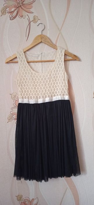 Сукня  / женское платья