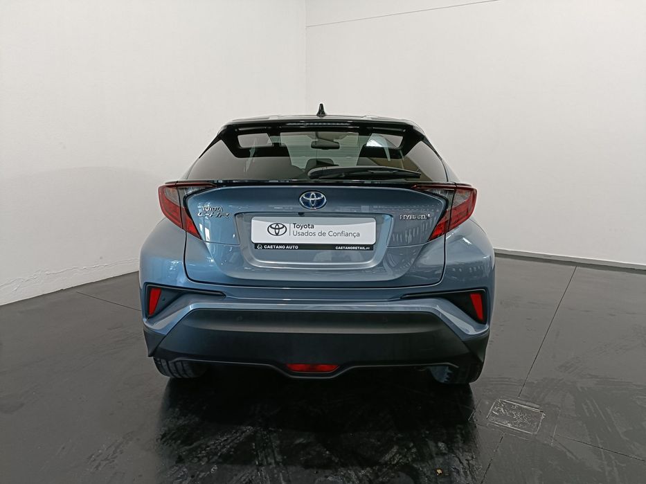 Toyota C-HR 1.8 Hybrid Square Collection