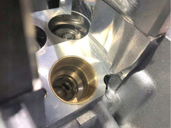 Głowica. regenerowana 1.9-2.0TDI 8V Kompletna VW AUDI