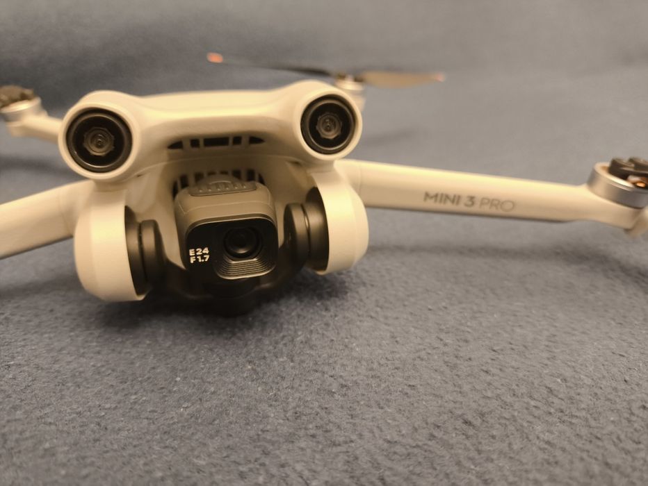 Dji mini 3 pro Fly More Combo RC prawie nowy +filtry + karta +plecak