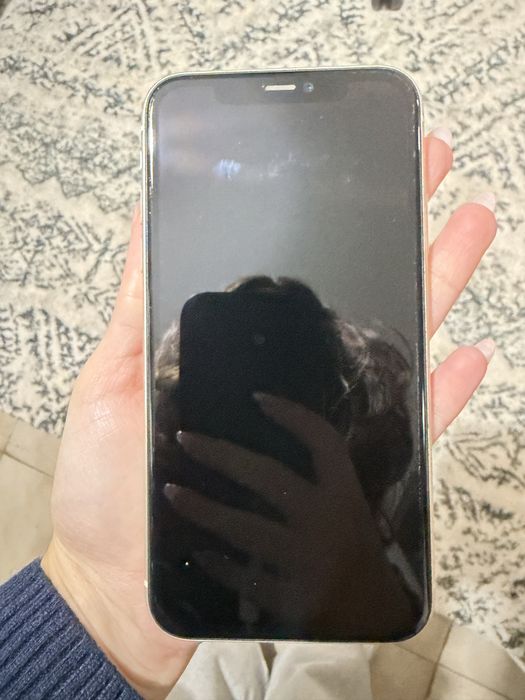 iPhone 11 64GB Branco