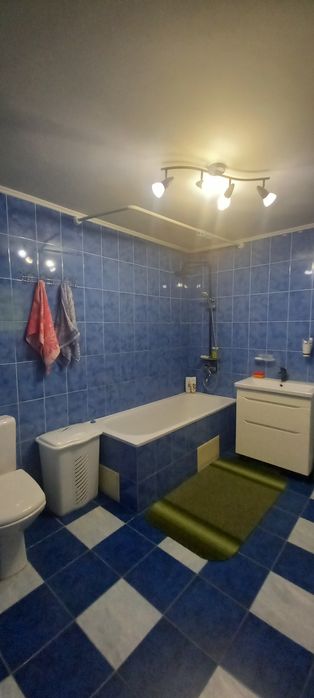 Продам добротний будинок м. Роздільна