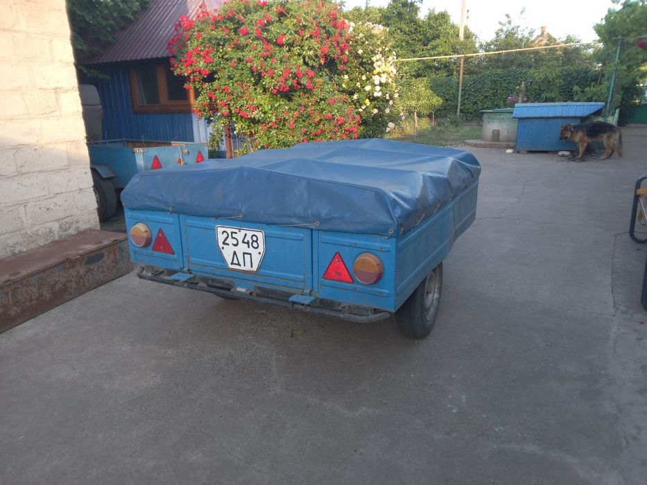 Продам легковий прицеп