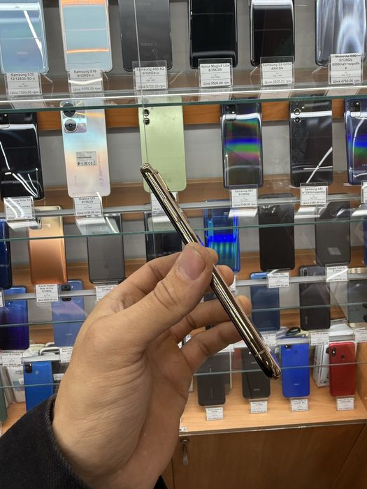 iPhone XS 64 Gb gold Neverlock  акб 98%