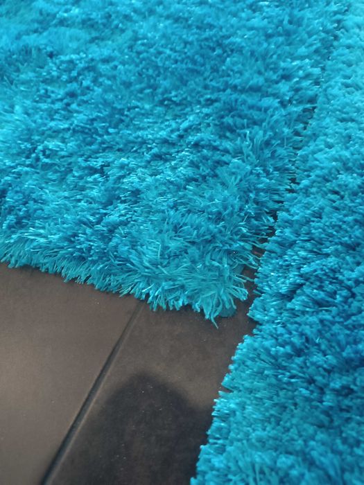 Tapetes quarto terno azul turquesa