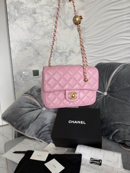 Сумка розовая Chanel