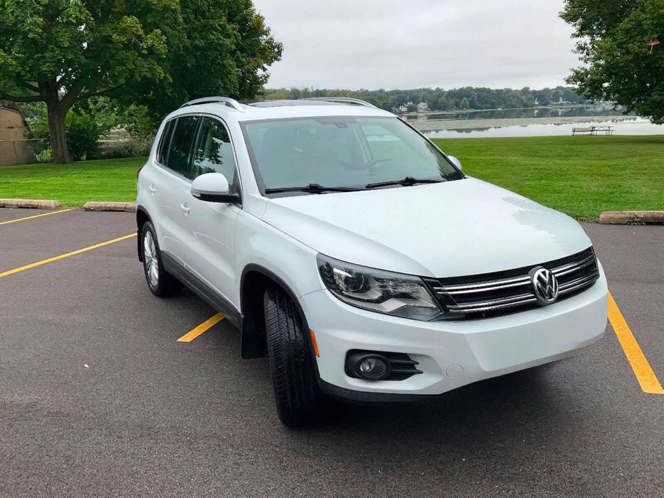 Volkswagen Tiguan SE 4Motion      2016
