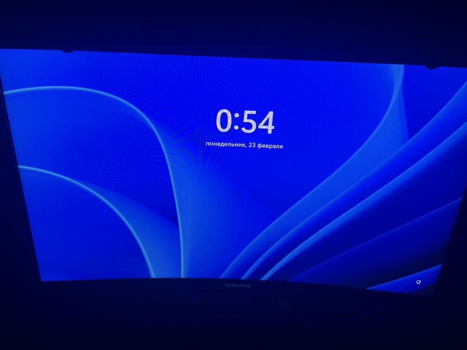 Монітор 144hz Samsung c24rg50