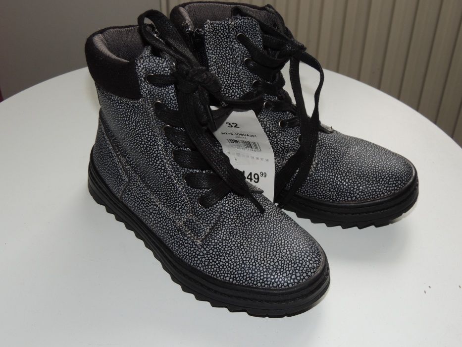 4F NOWE buty dla corci rozm 32