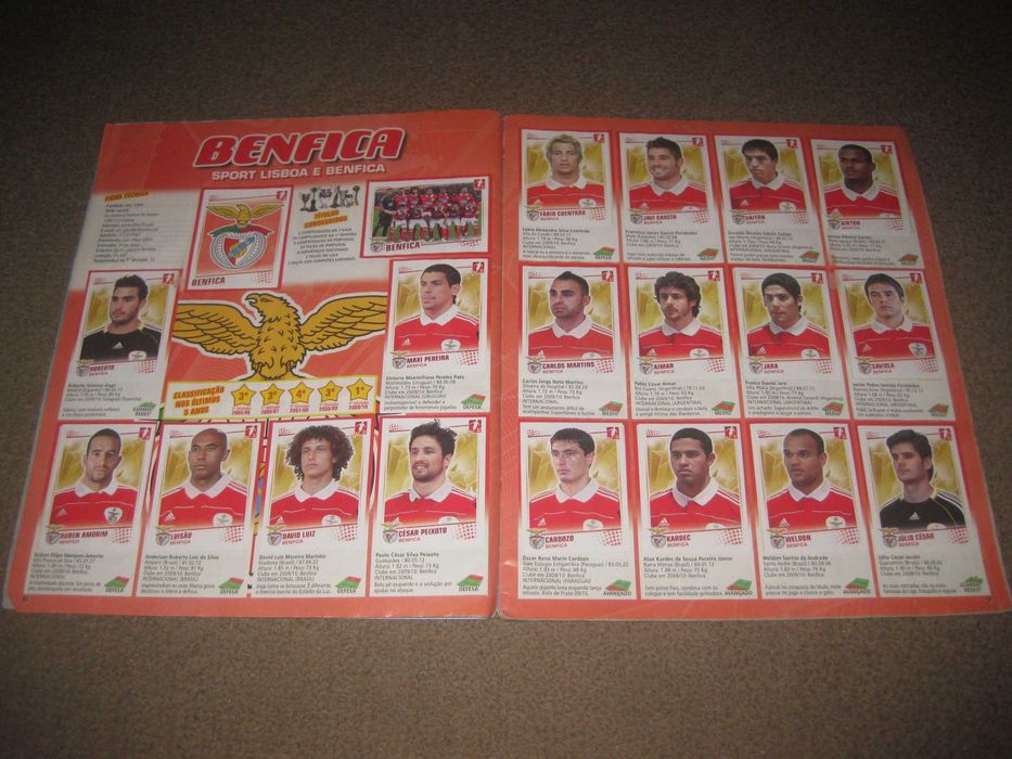 Caderneta de Futebol da Super Liga 2010/2011