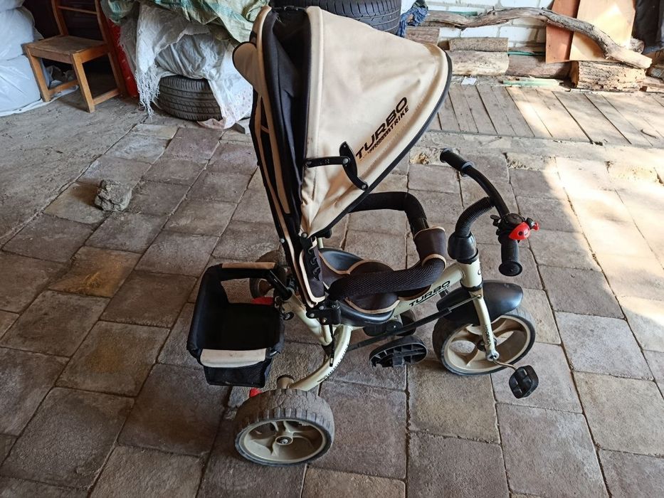 Велосипед з батьківською ручкою