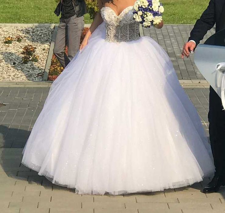 Suknia ślubna glamour księżniczka 36-38 gorset princessa zdobiona