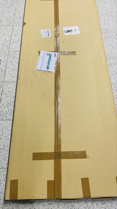 Porta interior com 200 x 75 x 3,5 cm