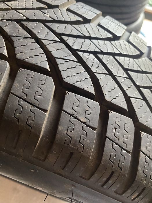 Opona zimowa Falken Eurowinter HS02 205/55r17 95V