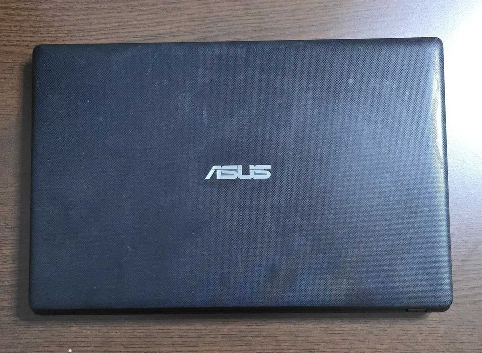 нотбук Asus X551M 8GB RAM 320GB HDD, Intel HD Graphics