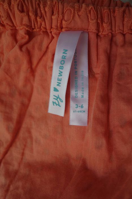 Vestido bordado laranja c Tapa Fraldas  3-6 meses* Envio grátis