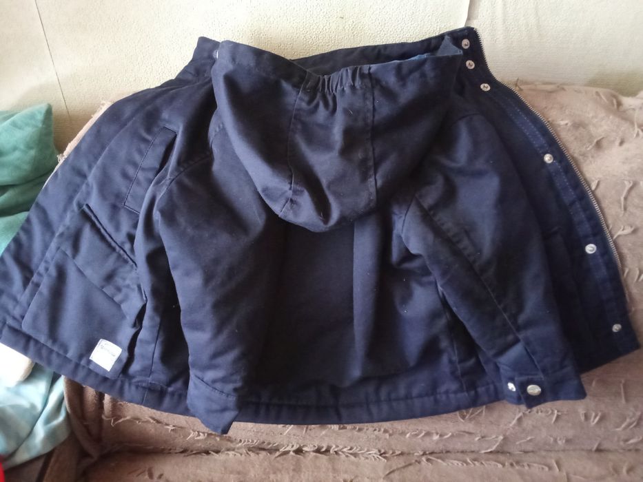 Осіння фірмова куртка